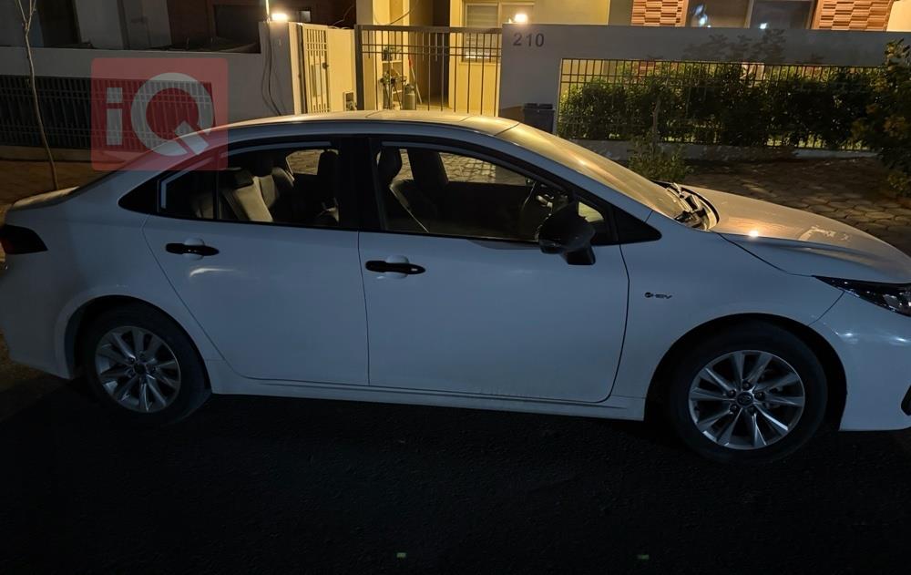 تۆیۆتا کۆرۆلا